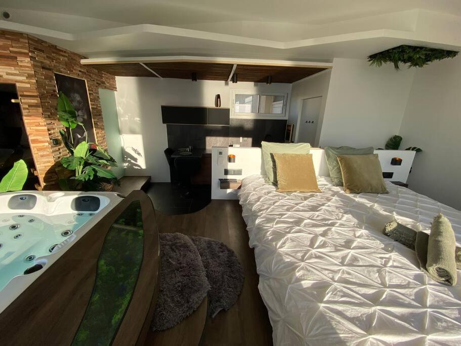 Sunset Apartment Six-Fours-les-Plages Exterior foto