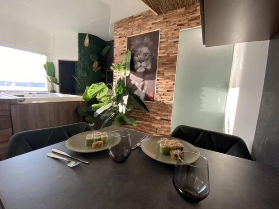 Sunset Apartment Six-Fours-les-Plages Exterior foto